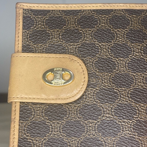 Celine Brown Monogram Wallet - Picture 4 of 11